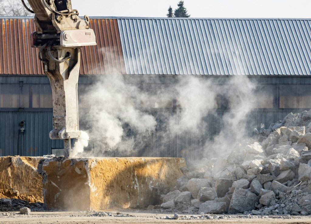 Environment Agency close waste site over dust concerns
