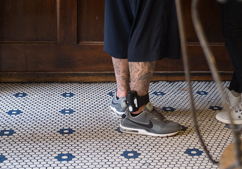 Electronic monitoring system failing to protect victims